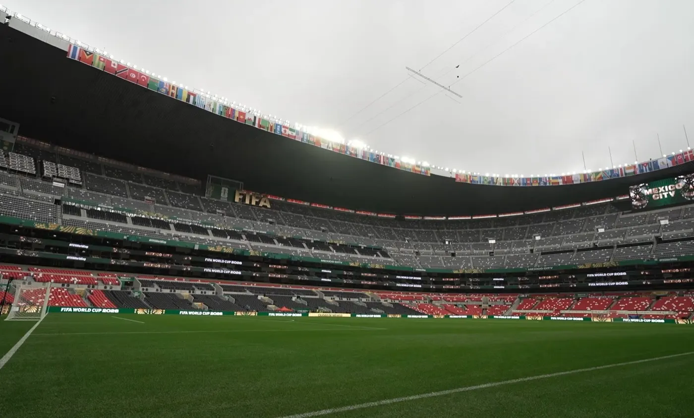 Стадион Estadio Azteca